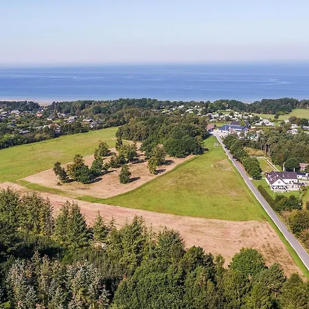 4 Bedroom Amazing In Hébergement de vacances